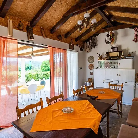 Apartment Laurel Leaf Lovorno Exterior photo